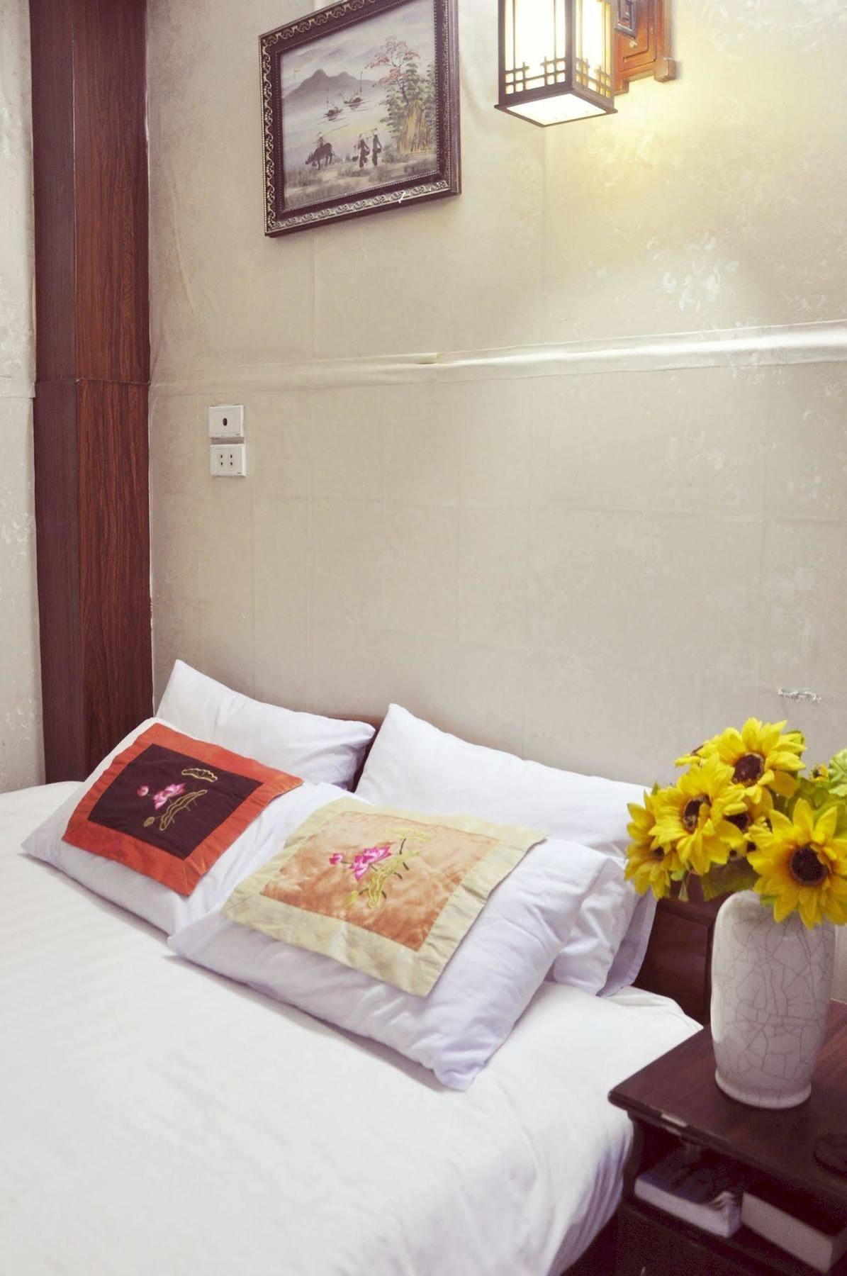 Hanoi Downtown Hostel Esterno foto